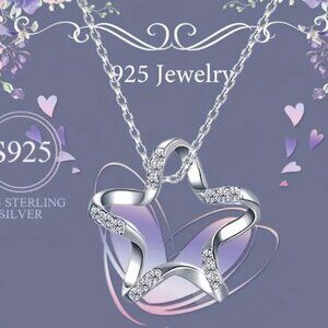 Crystal Twisted Star Pendant with Necklace 925 Silver NWT